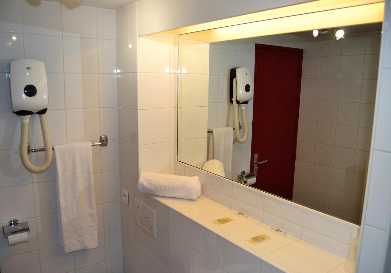 Hotel De France Creil Chantilly Esterno foto